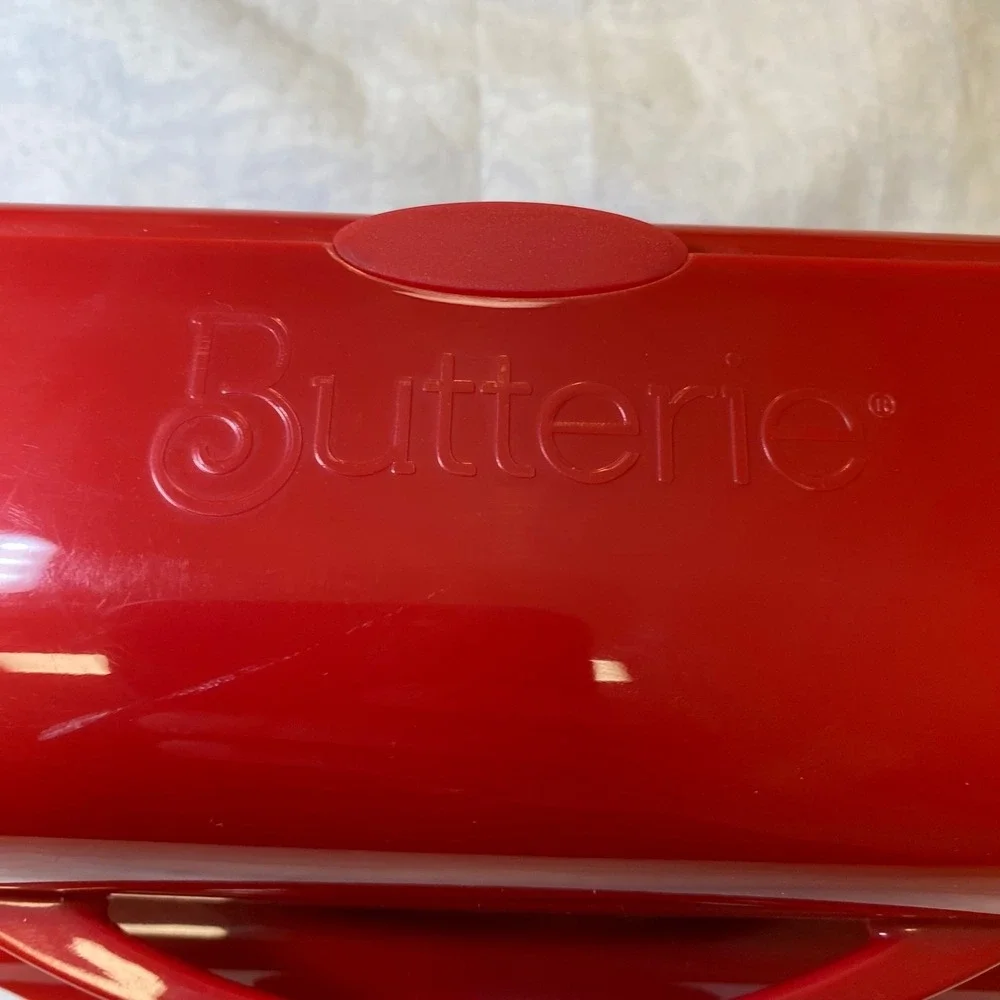 Butterie Flip-Top Butter Dish Red Countertop Butter Keeper‎ With Lid